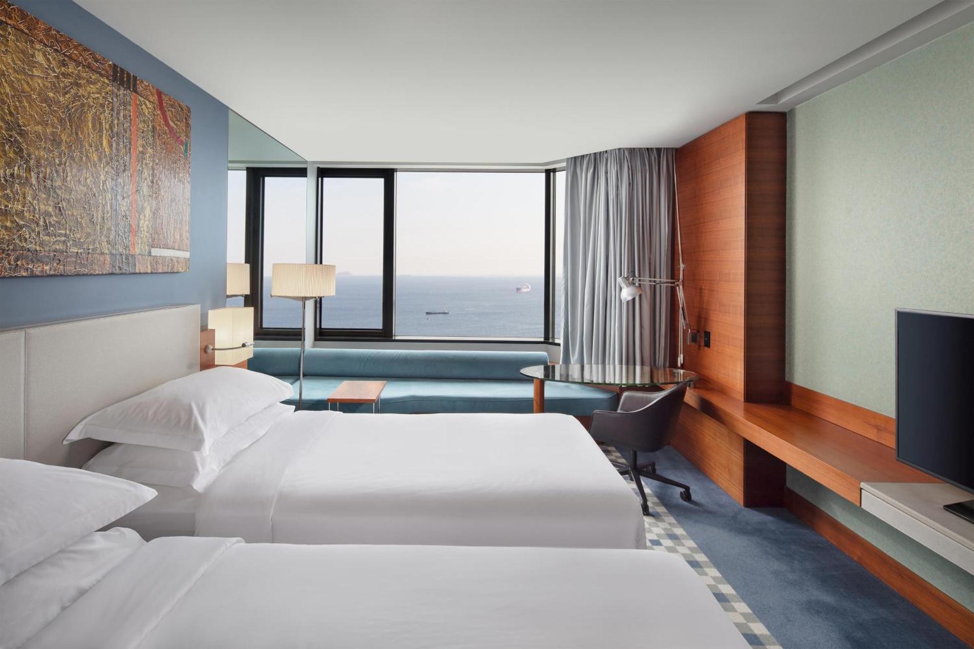 쉐라톤 이스탄불 아타코이 호텔 외부 사진 A room at the hotel