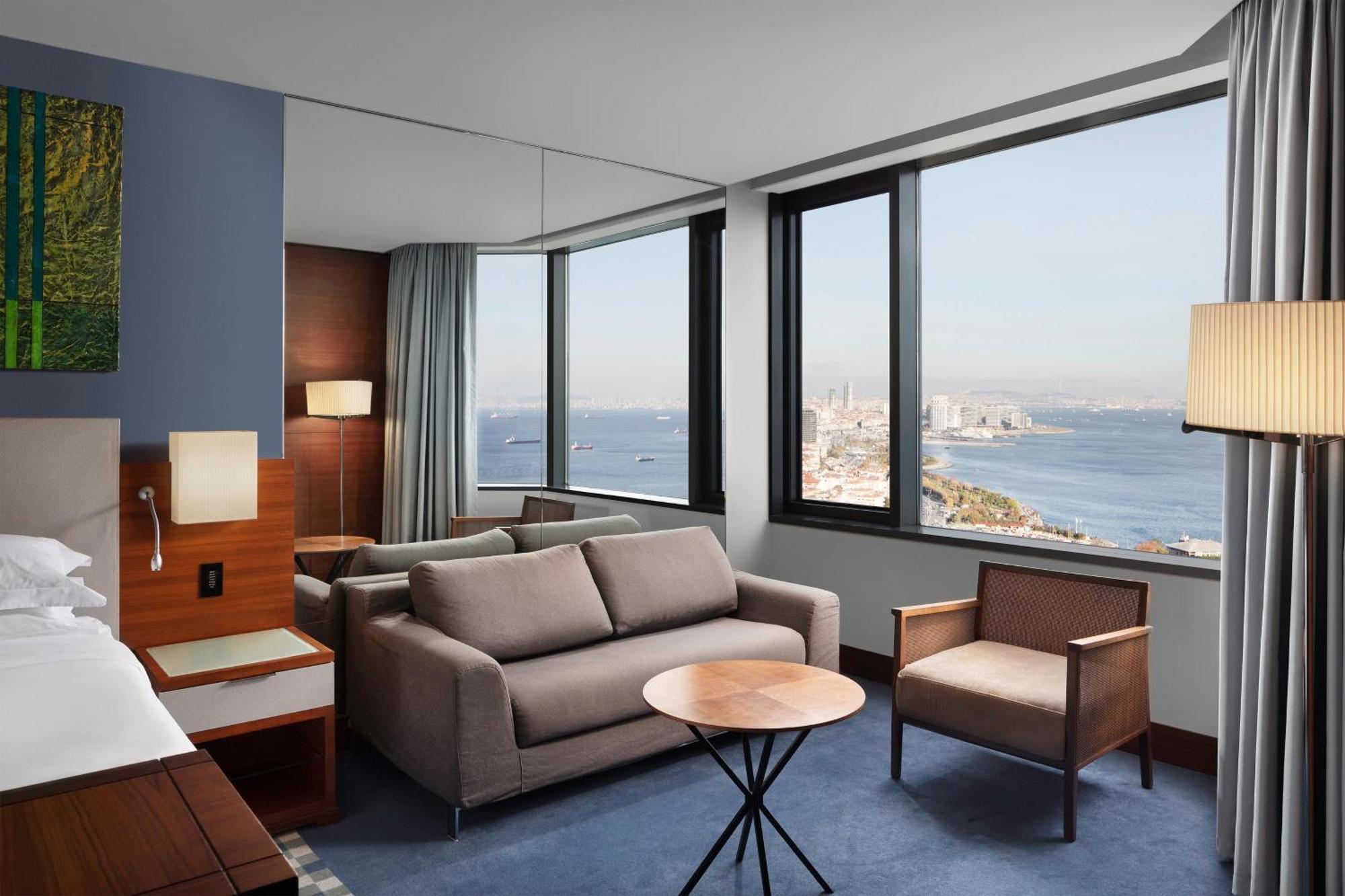 쉐라톤 이스탄불 아타코이 호텔 외부 사진 A room at the hotel